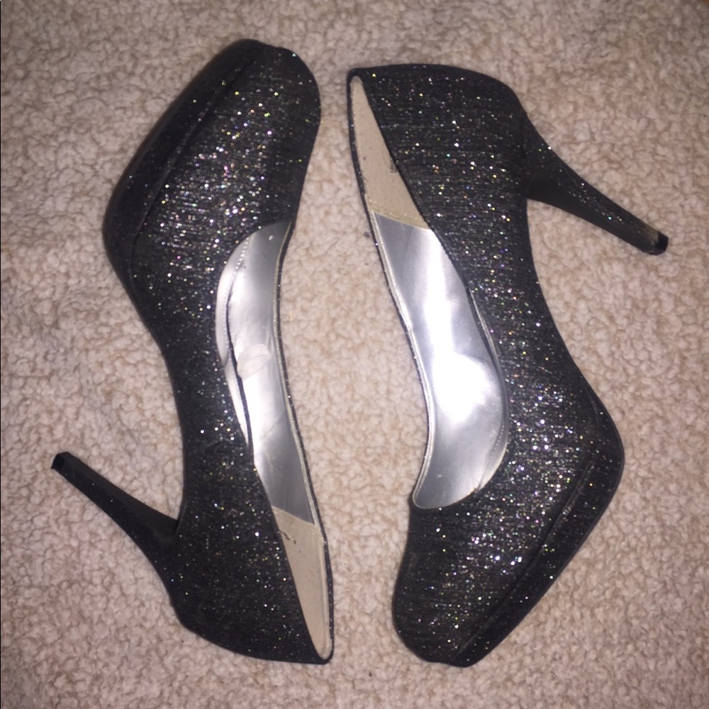 Fioni NIGHT Sparkly Black Heels 9.5